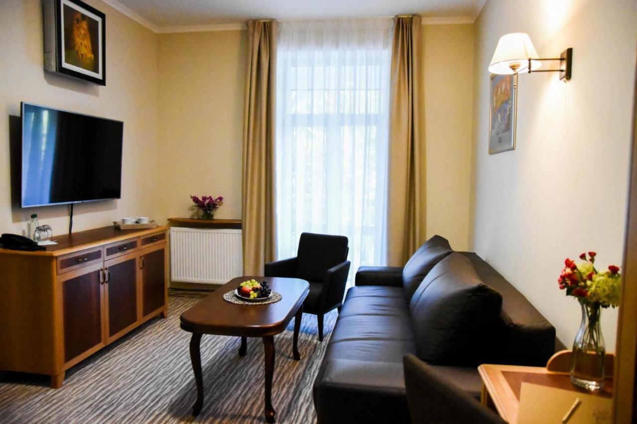 Willa Home Цехоцинек Екстер'єр фото